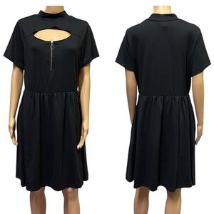 Hot Topic Black Keyhole Zipper Short Sleeve High Neck Skater Pocket Dress XL
